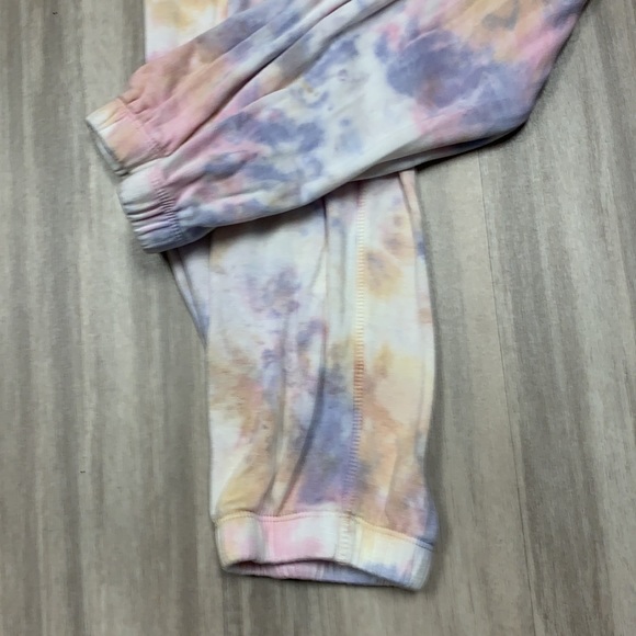 NWOT Young Fabulous & Broke Sweatshirt/Pants Set - Picture 3 of 8